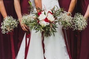 Букет невесты и подружки невесты 